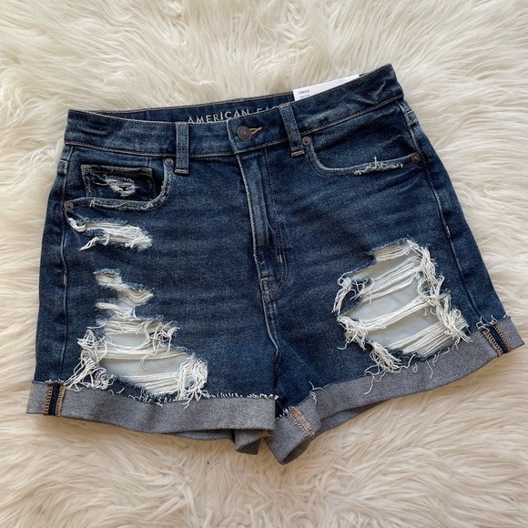 American Eagle Stretch Destructive Mom Shorts High Waist 6/28 NWT - Picture 1 of 7